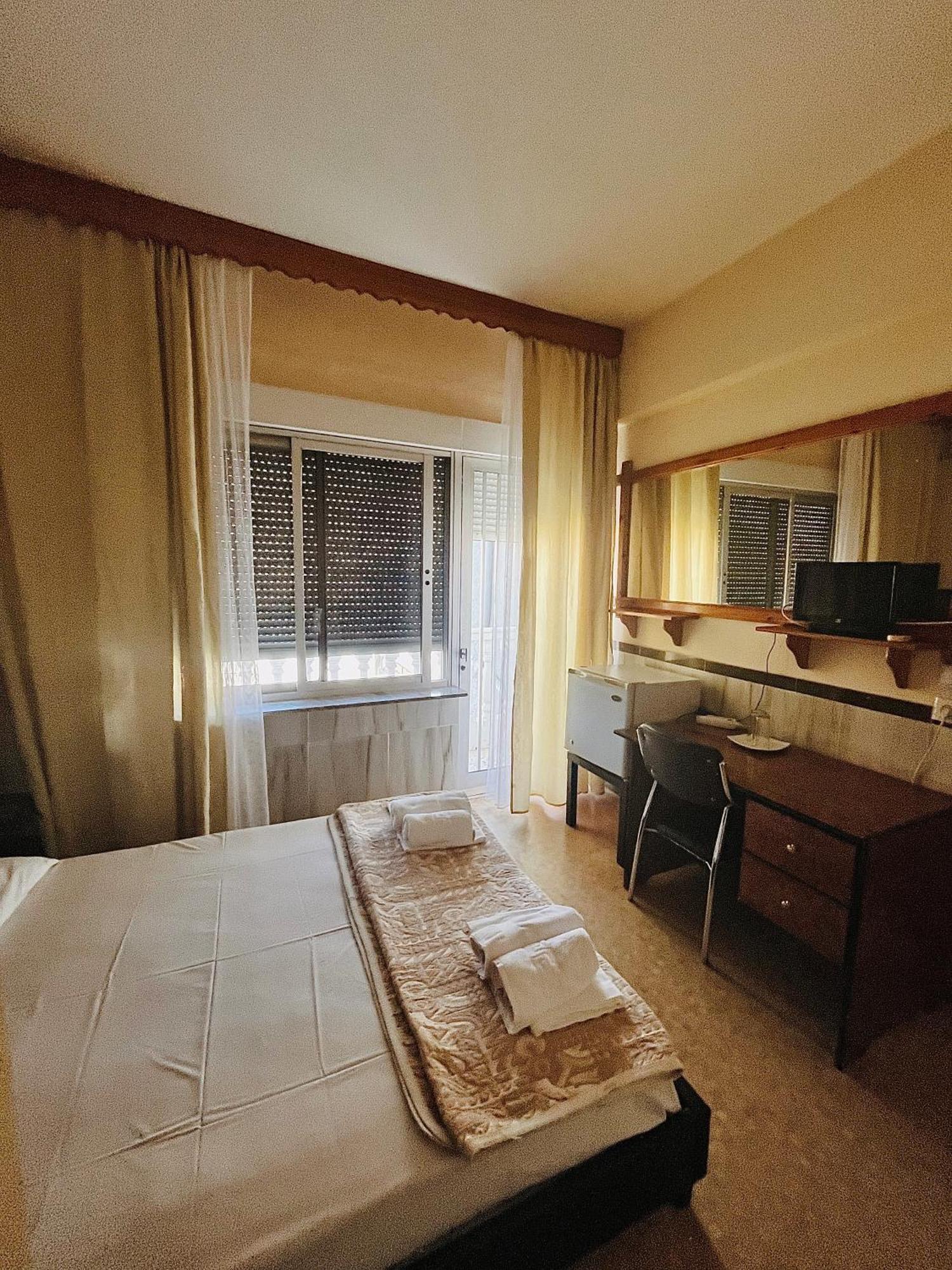 Hotel Holiday Keramotí Eksteriør bilde